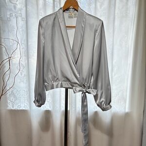 Vintage Liz Claiborne Satin Pullover Blouse-Tie Waist-long V-neck 1980’s Size 12